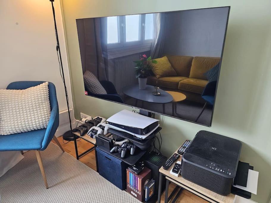 Renovated 2-Bed Apartment 2 Min From Lyon Oullins Luaran gambar